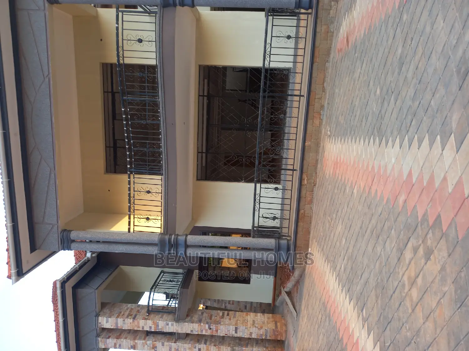 Furnished 6bdrm Mansion in Najjera Prime, Central Division for Sale in Central Division