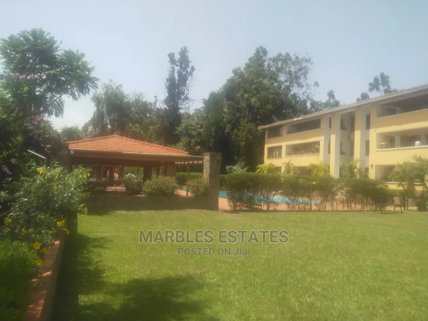 3bdrm Apartment in Mbuya, Central Division for Rent in Central Division