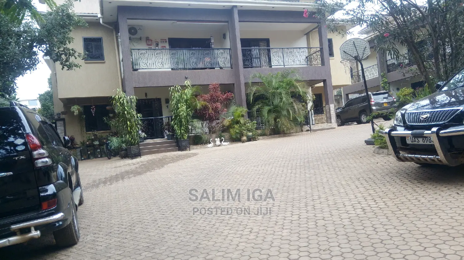 Furnished 4bdrm Townhouse/Terrace in Kololo Property, Central Division in Central Division