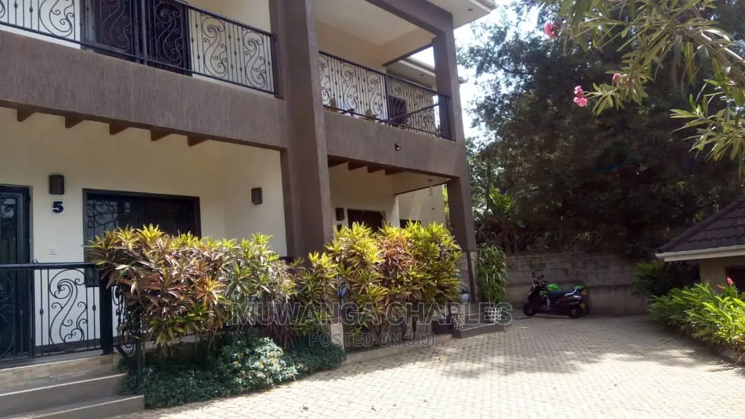 Furnished 4bdrm Duplex in Fs Properties Ltd, Central Division for Rent in Central Division