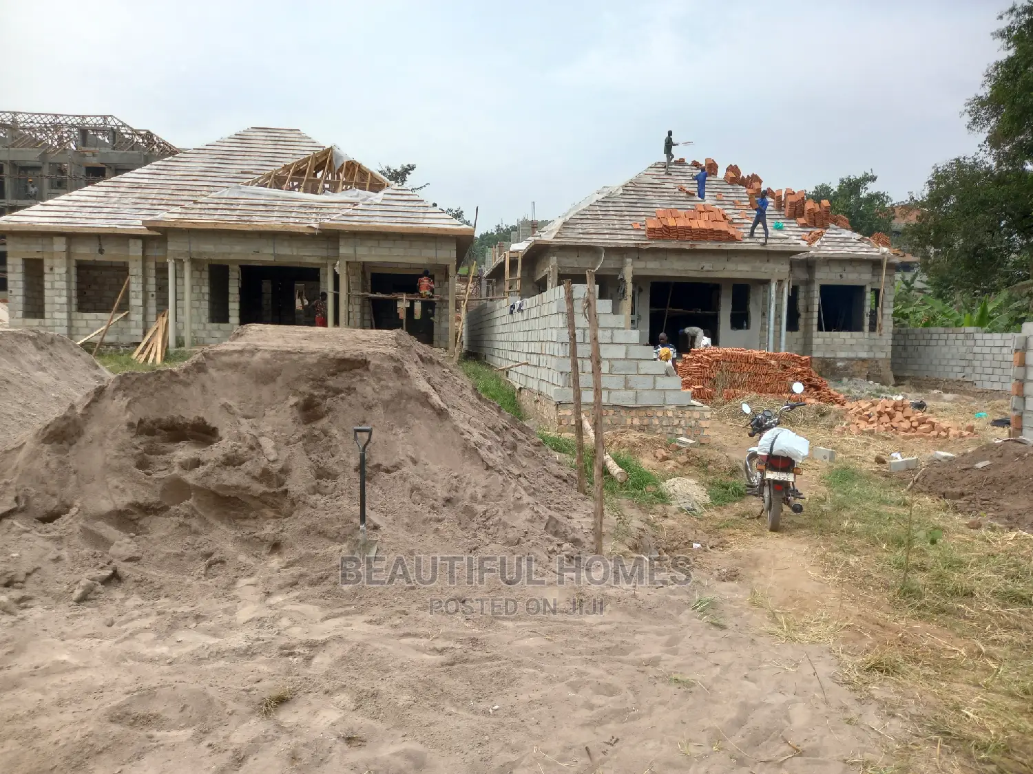 Furnished 4bdrm House in Kira for Sale in Kira