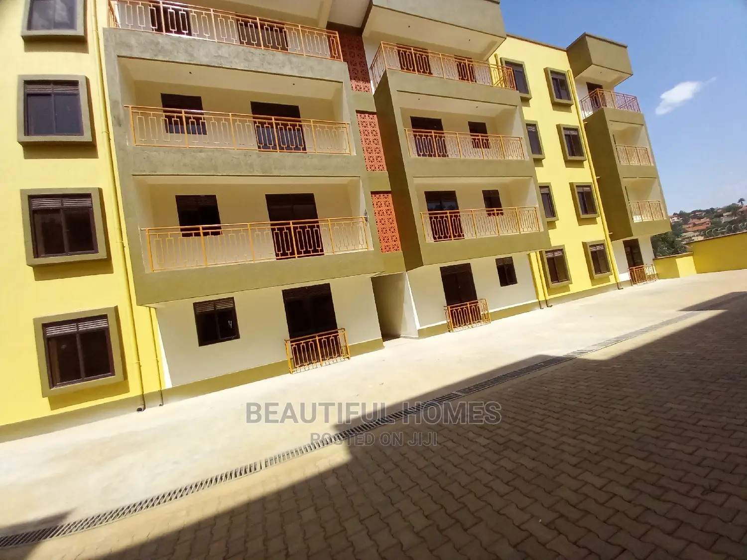 Furnished 3bdrm Condo in Kisaasi, Nakawa for Sale in Nakawa