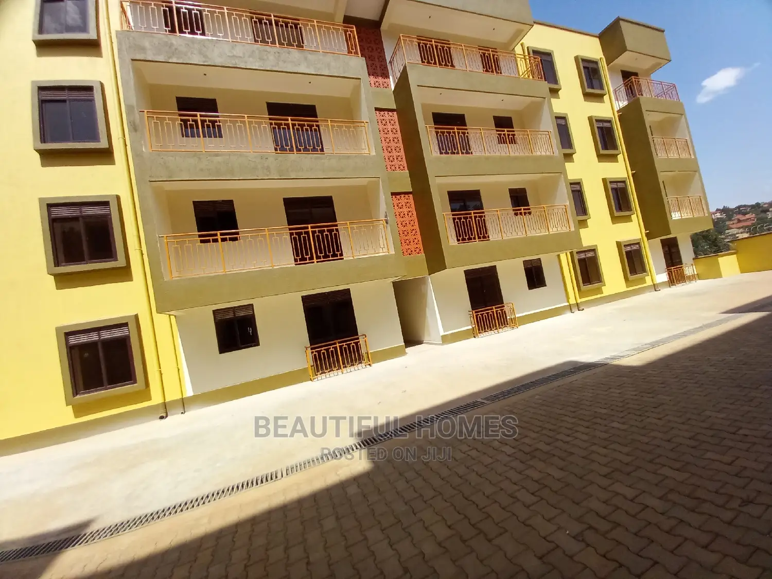 Furnished 3bdrm Condo in Kisaasi, Nakawa for Sale in Nakawa