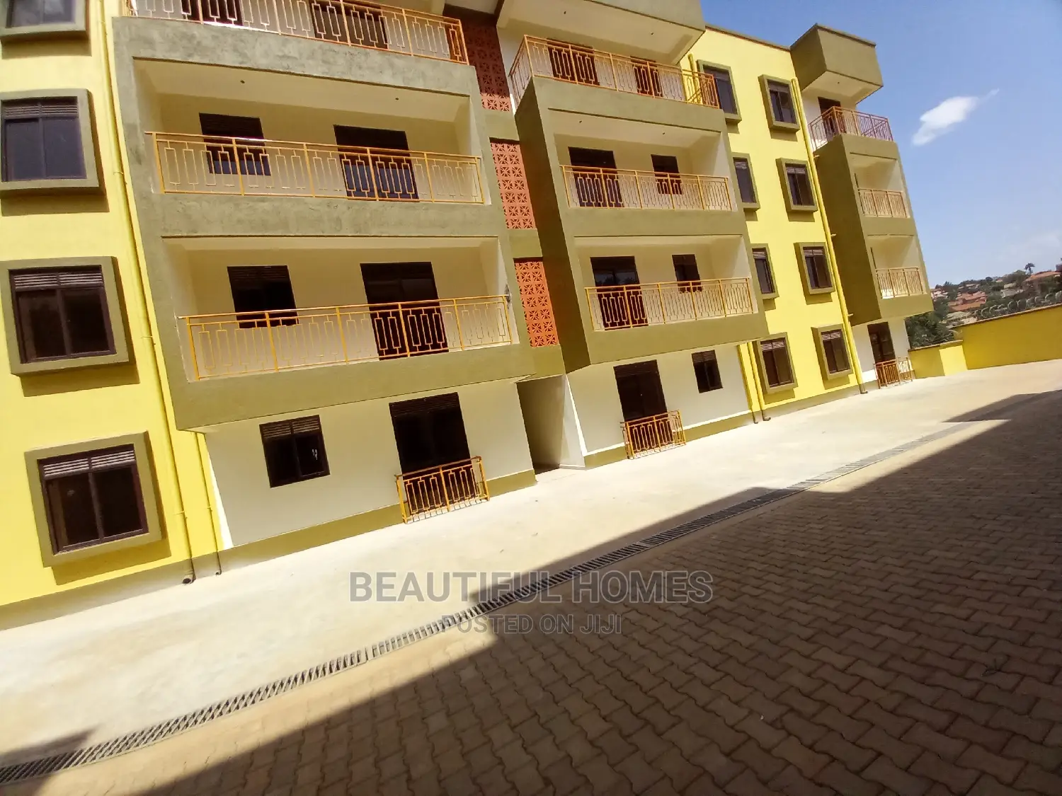 Furnished 3bdrm Condo in Kisaasi, Nakawa for Sale in Nakawa