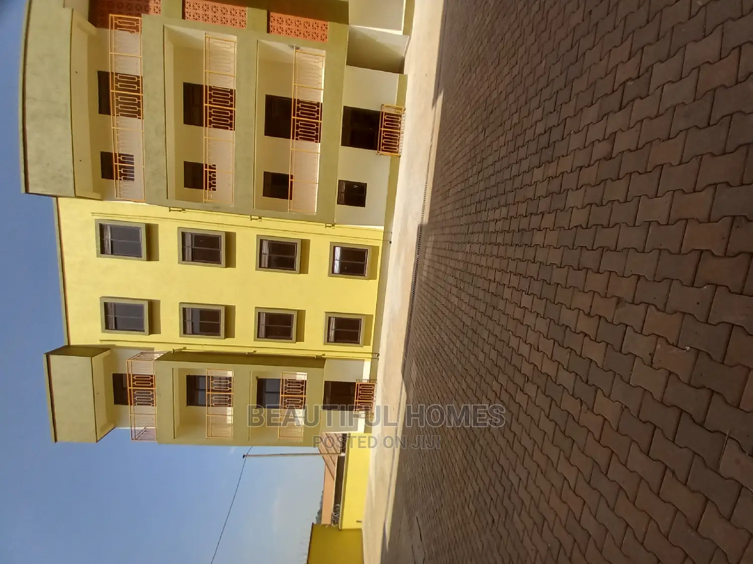 Furnished 3bdrm Condo in Kisaasi, Nakawa for Sale in Nakawa