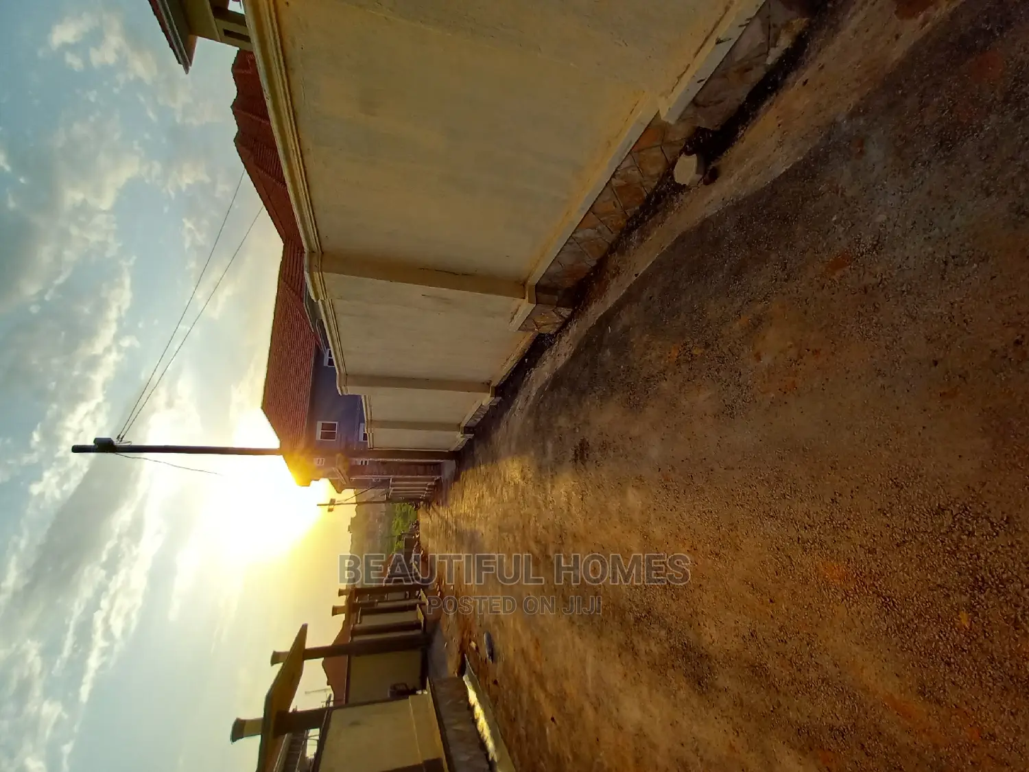 Furnished 6bdrm Mansion in Kira Organised for Sale in Kira