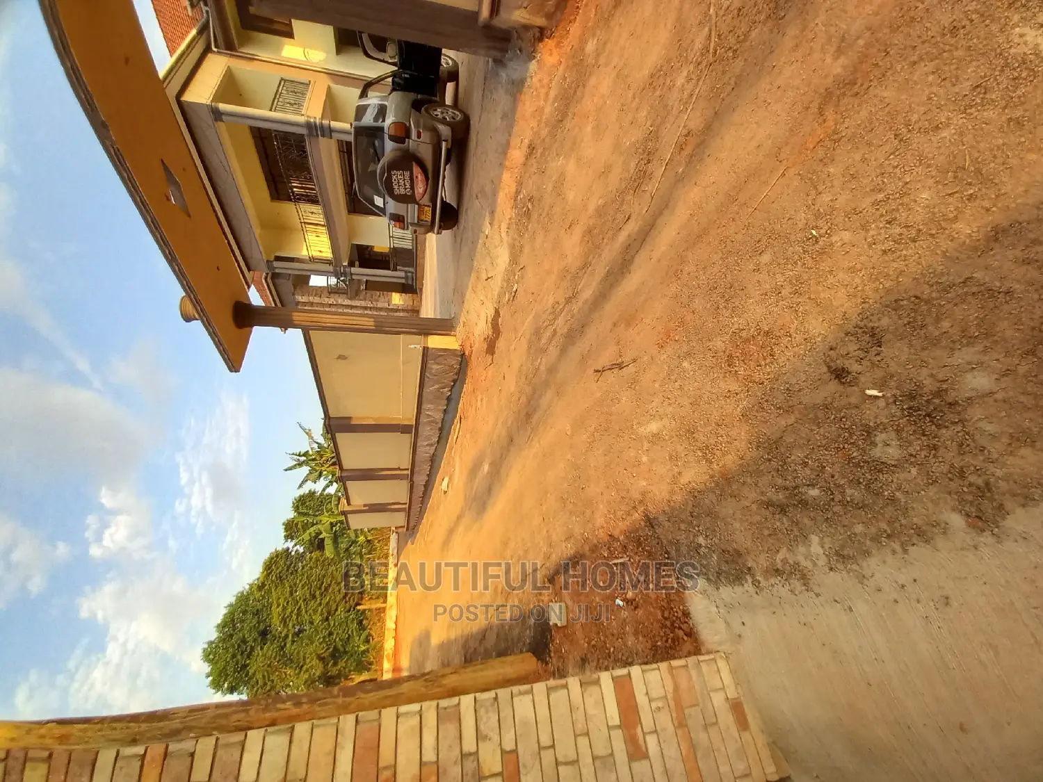 Furnished 6bdrm Mansion in Kira Planned, Central Division for Sale in Central Division