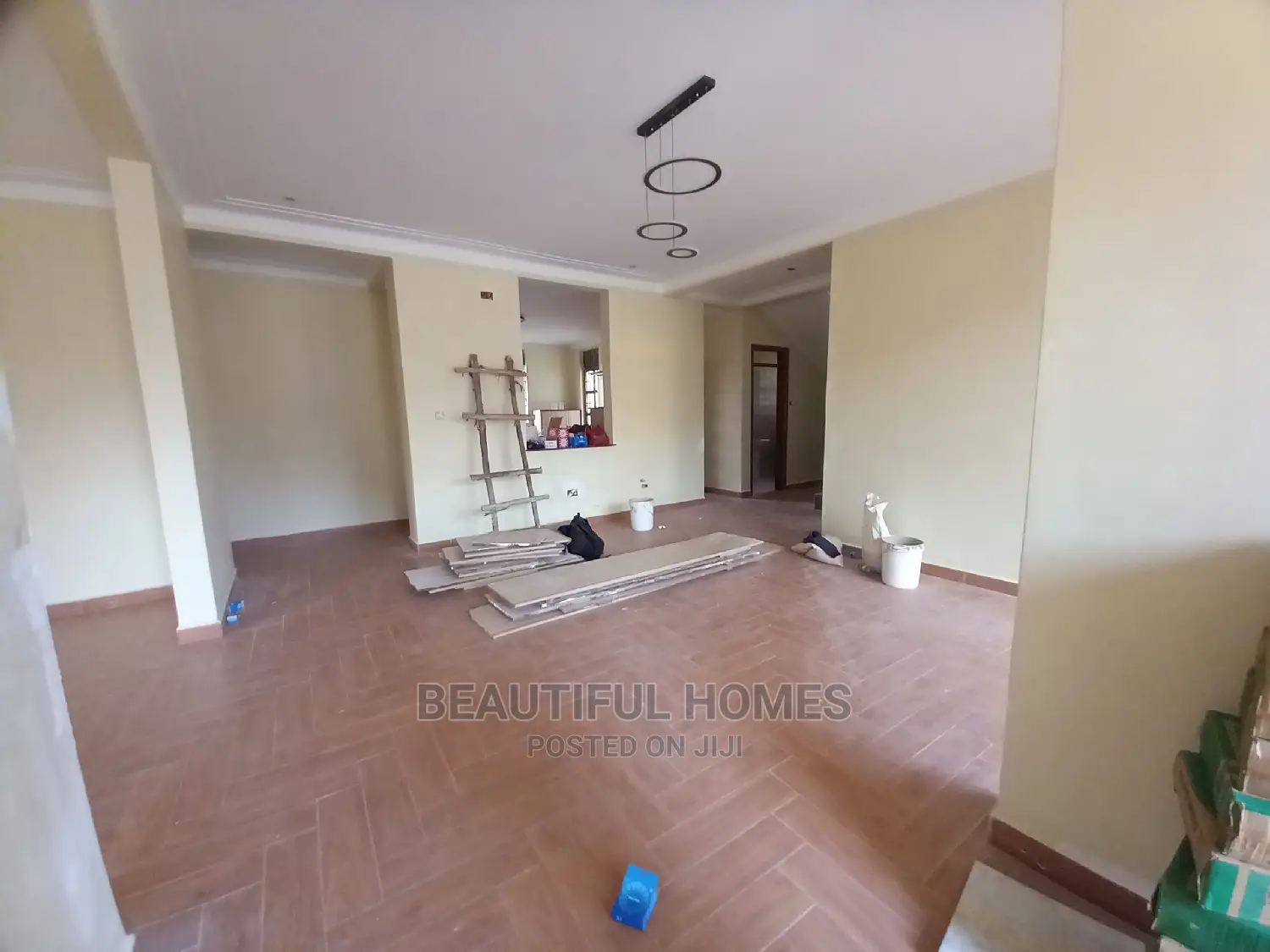 Furnished 6bdrm Mansion in Kira Planned, Central Division for Sale in Central Division