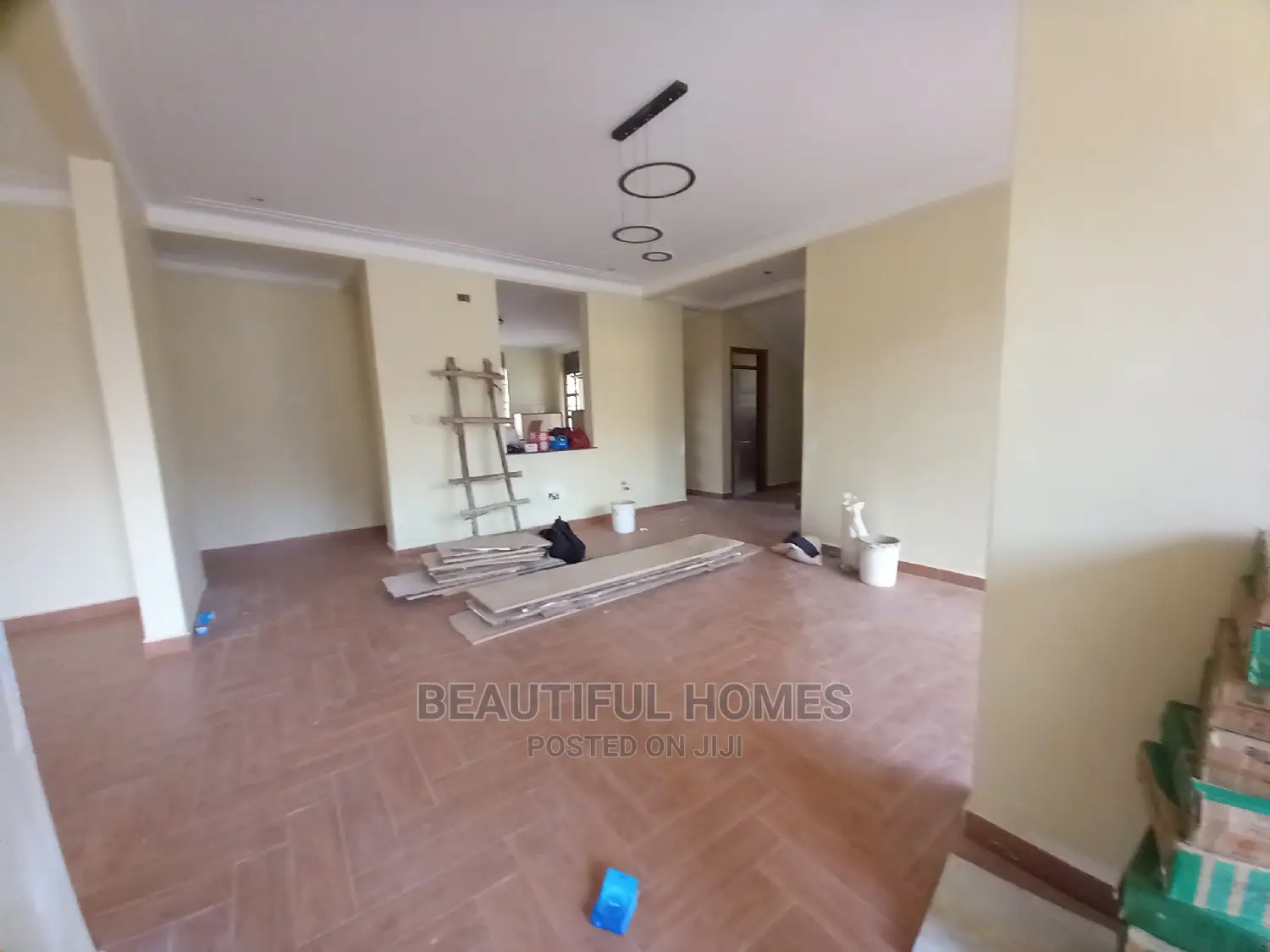 Furnished 6bdrm Mansion in Kira Planned, Central Division for Sale in Central Division