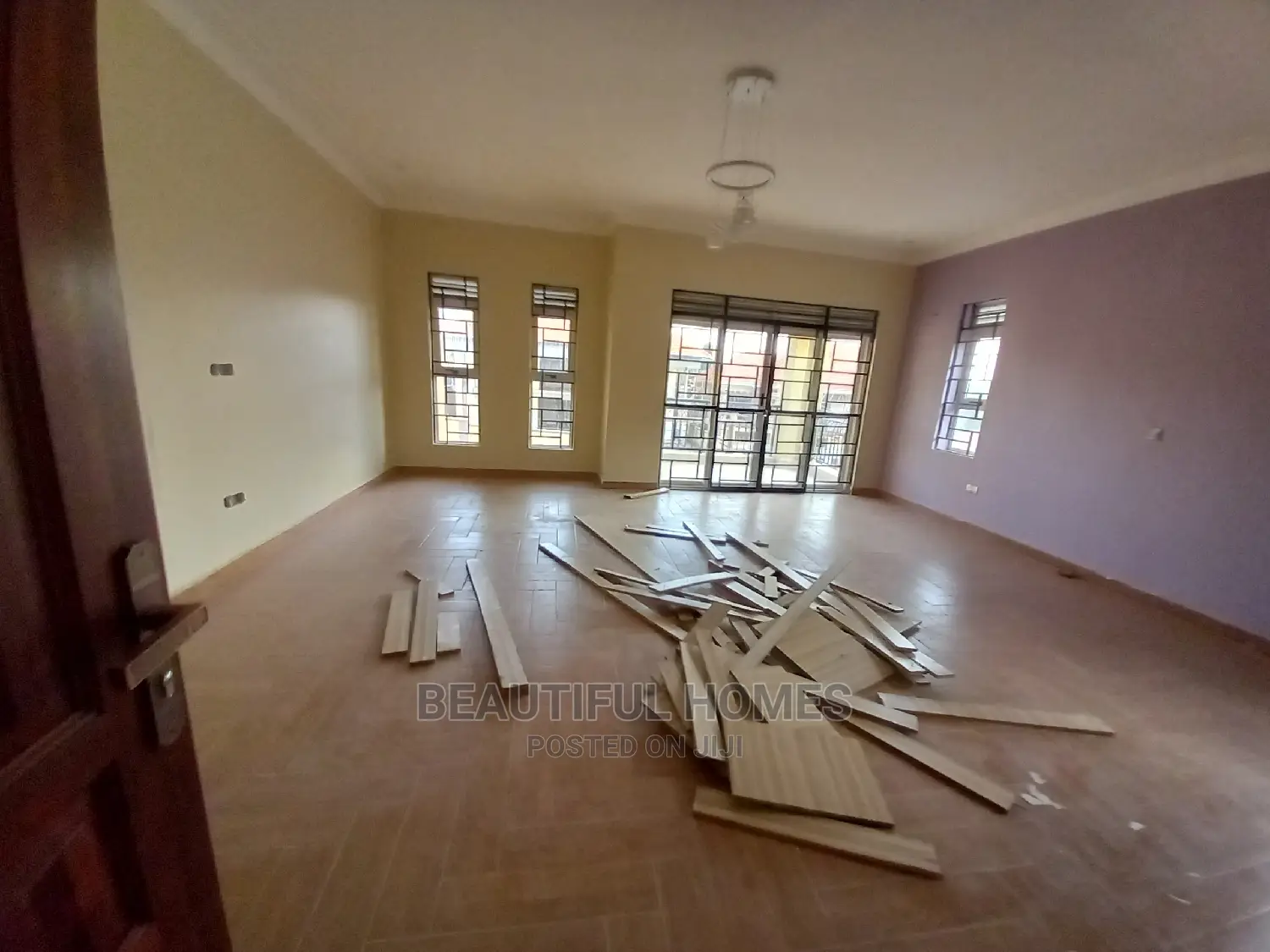 Furnished 6bdrm Mansion in Najjera Posh, Central Division for Sale in Central Division