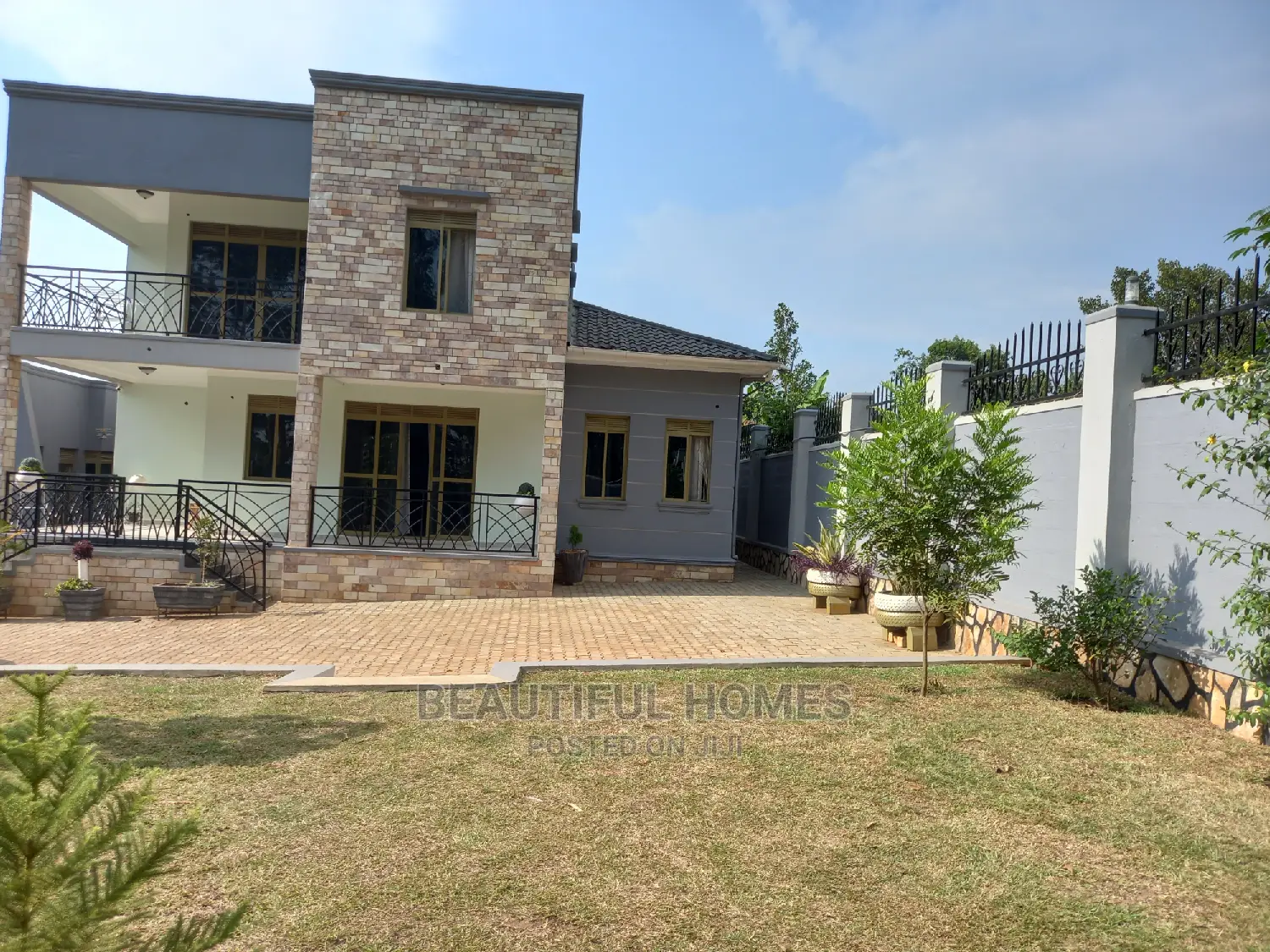 Furnished 4bdrm House in Kira Nice Place for Sale in Kira