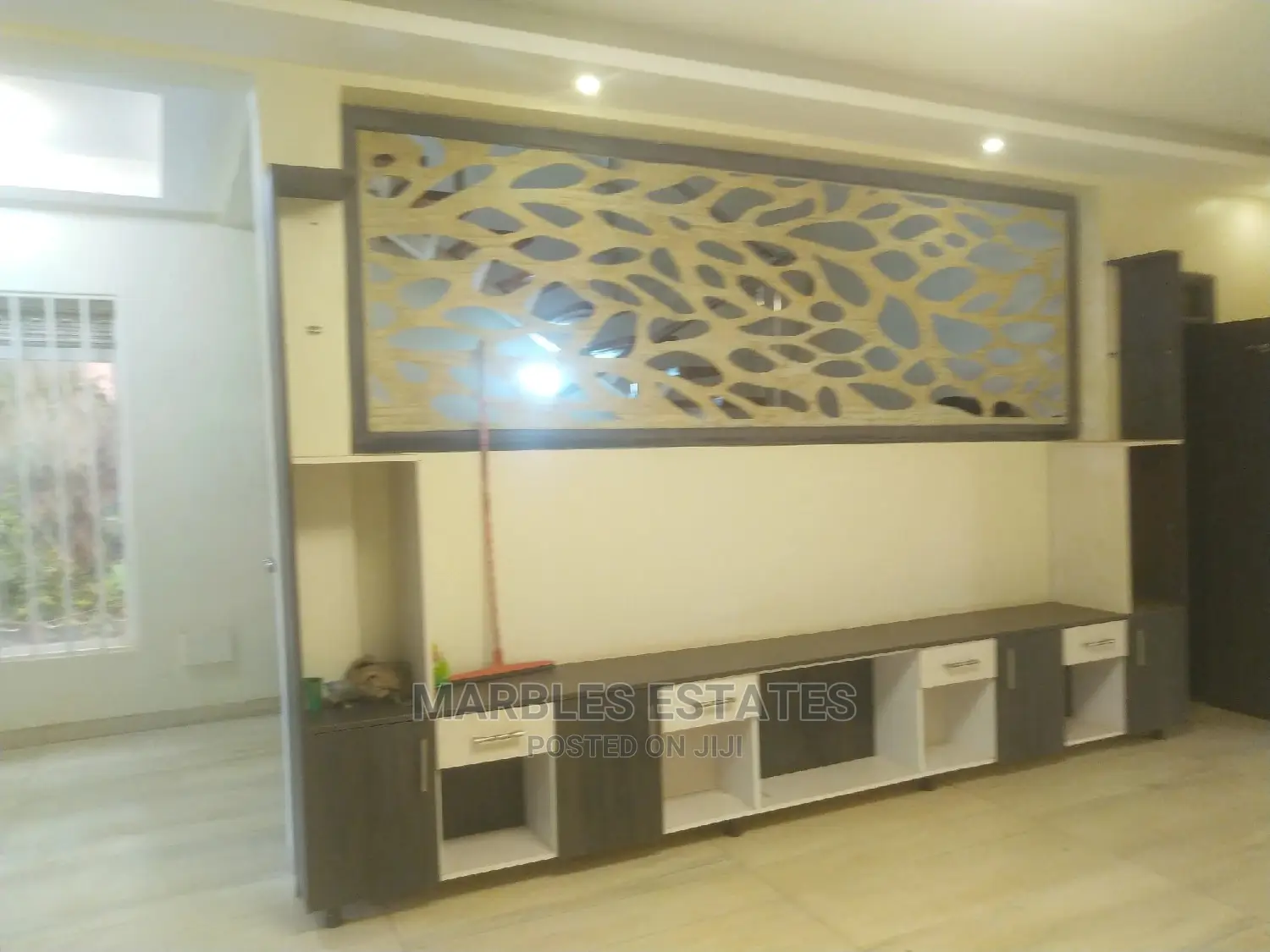 5bdrm Townhouse/Terrace in Bugolobi, Central Division for Rent in Central Division