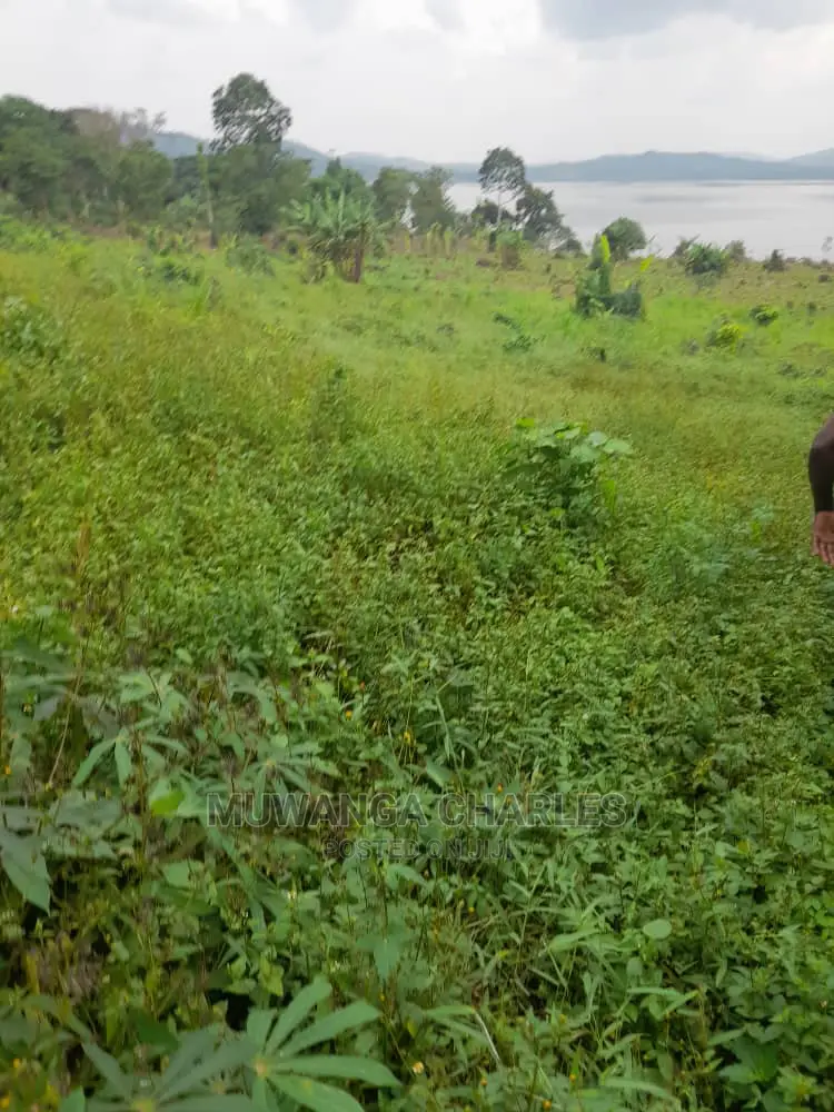 5acres for Sale in Kikyusa in Central Division