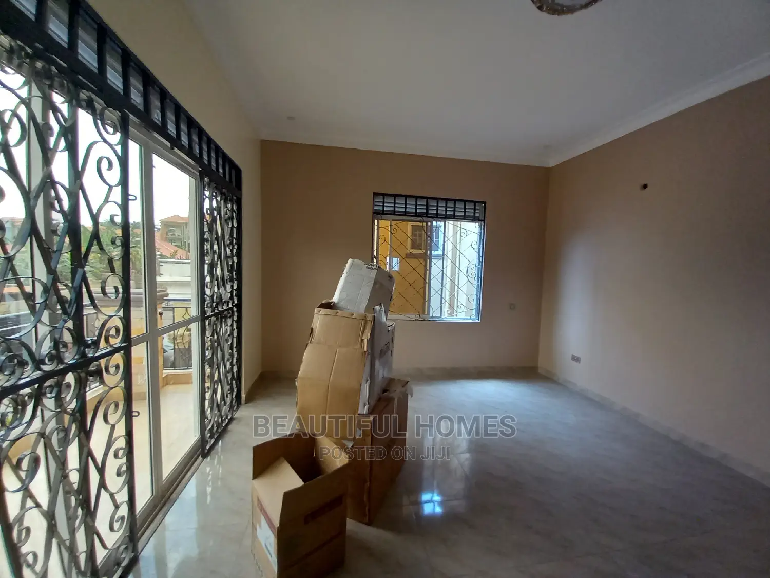 Furnished 4bdrm House in Kira Mamerito Road for Sale in Kira