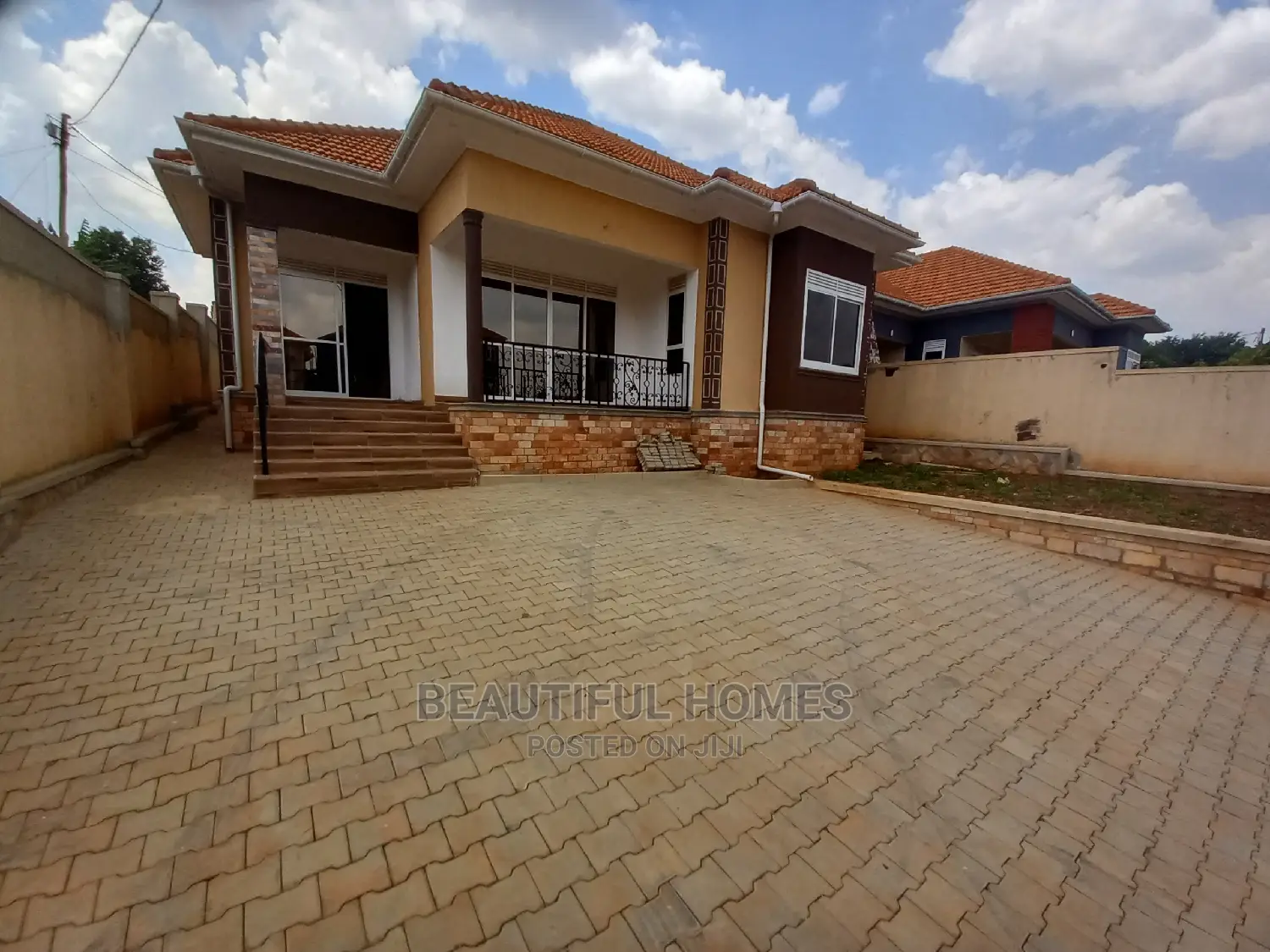 Furnished 4bdrm House in Kira Mamerito for Sale in Kira