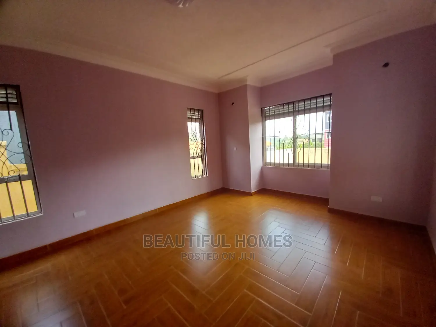 Furnished 4bdrm House in Kira Mamerito for Sale in Kira
