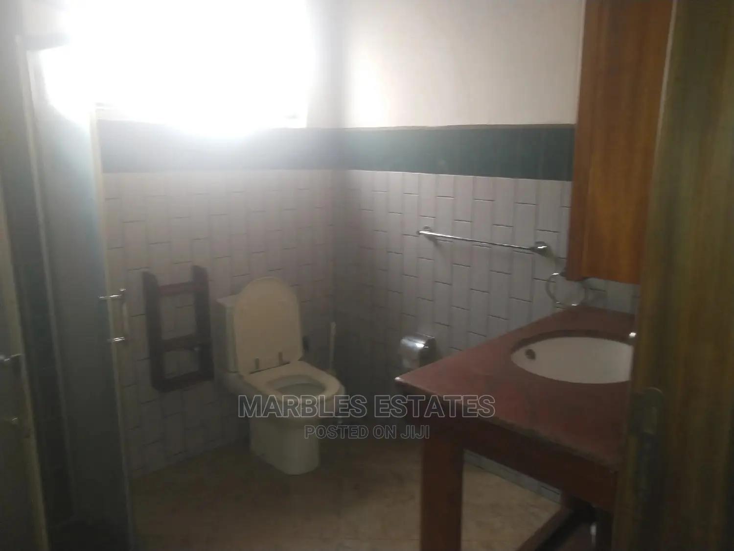 Furnished 3bdrm Apartment in Bugolobi, Central Division for Rent in Central Division