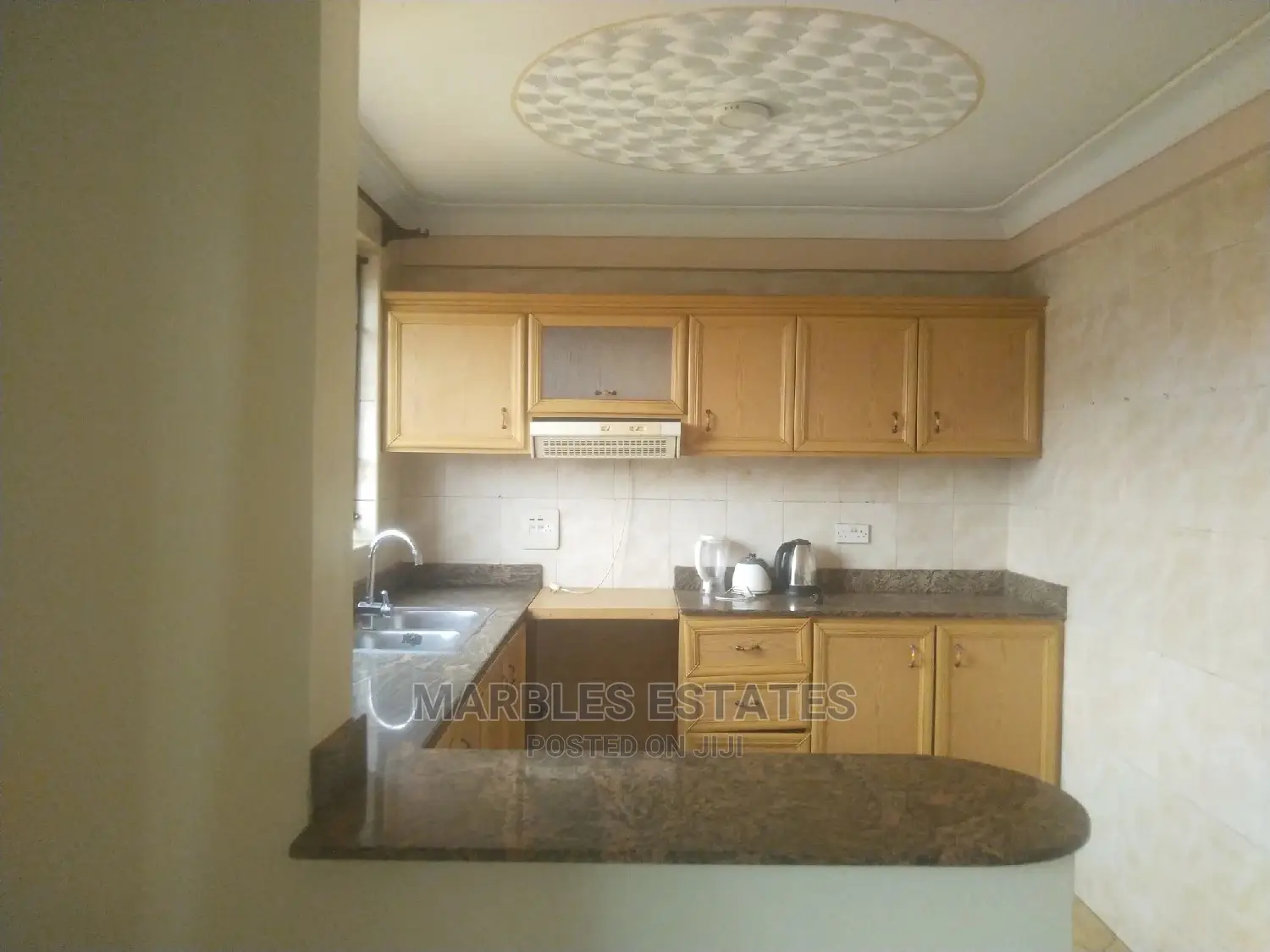 2bdrm Apartment in Bugolobi, Central Division for Rent in Central Division