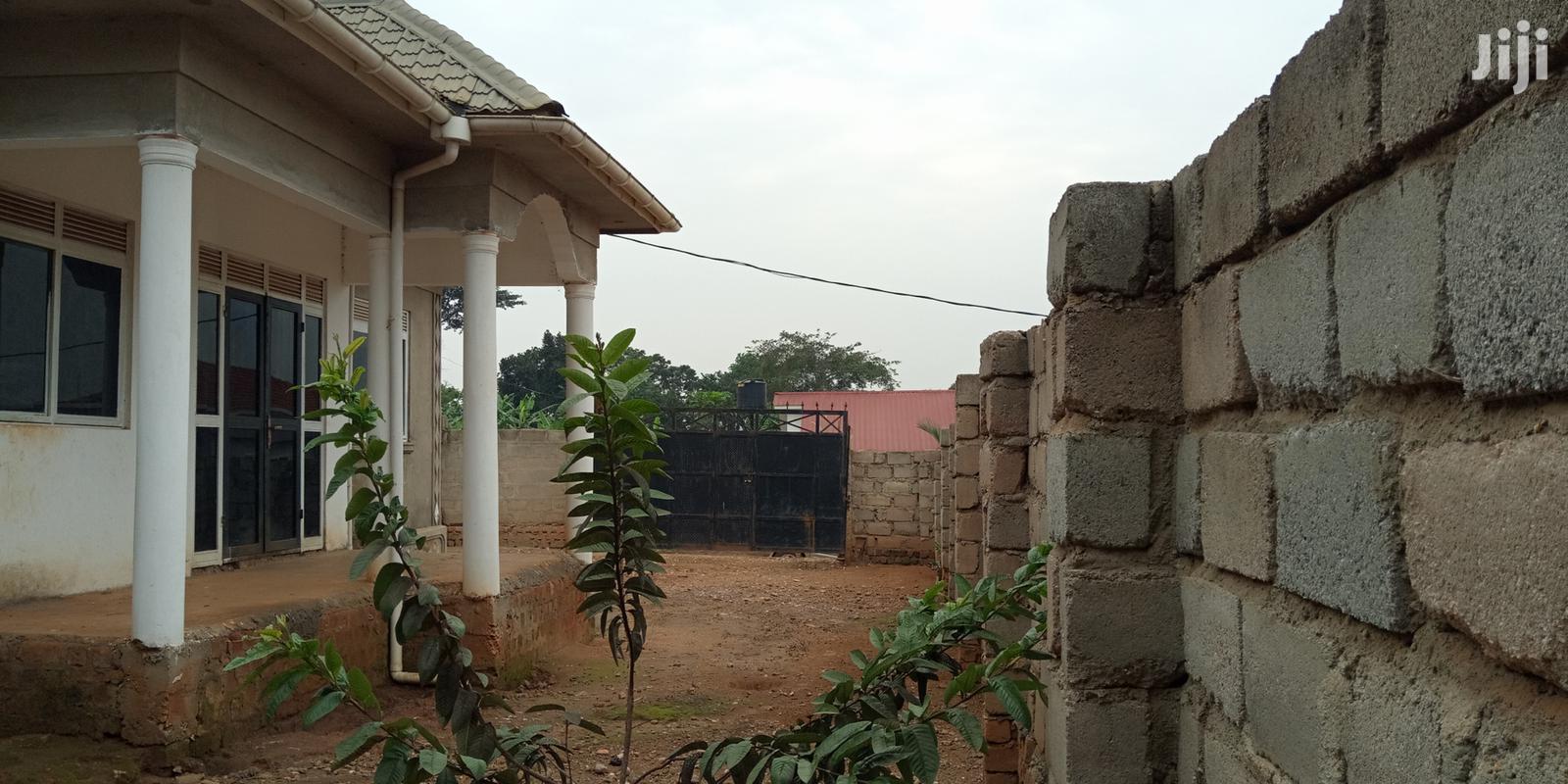 Magere Gayaza Road House For Sell in Kampala