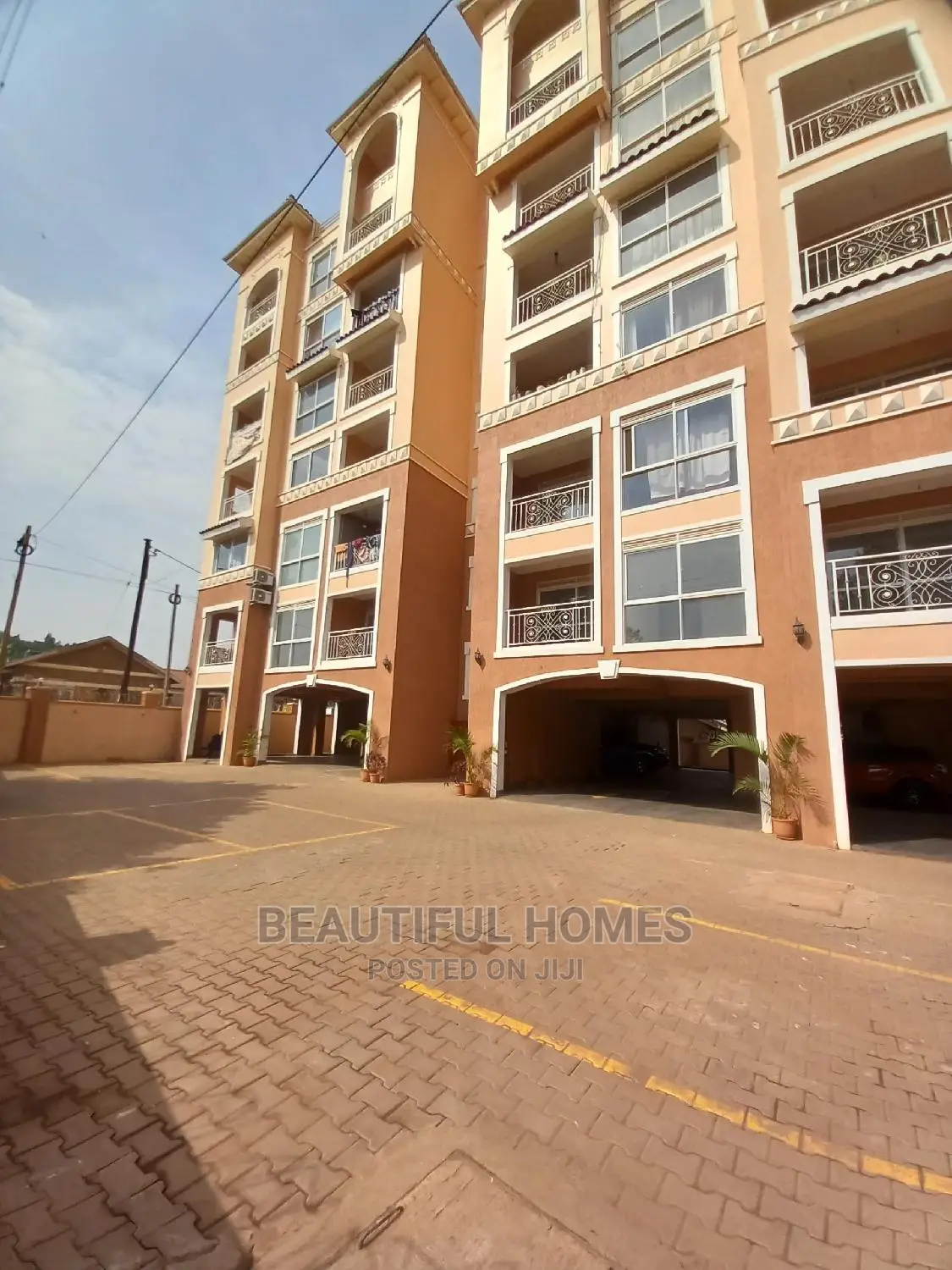 Furnished 2bdrm Condo in Bukoto, Nakawa for Sale in Nakawa