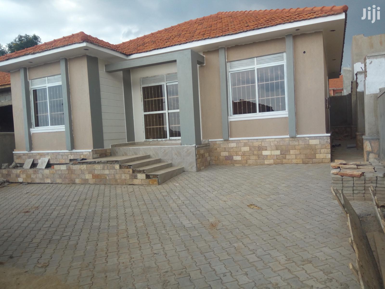 Kira First Class Neighbourhood House on Sell in Kampala