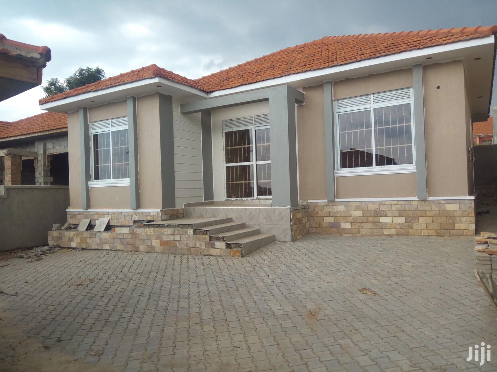 Kira First Class Neighbourhood House on Sell in Kampala
