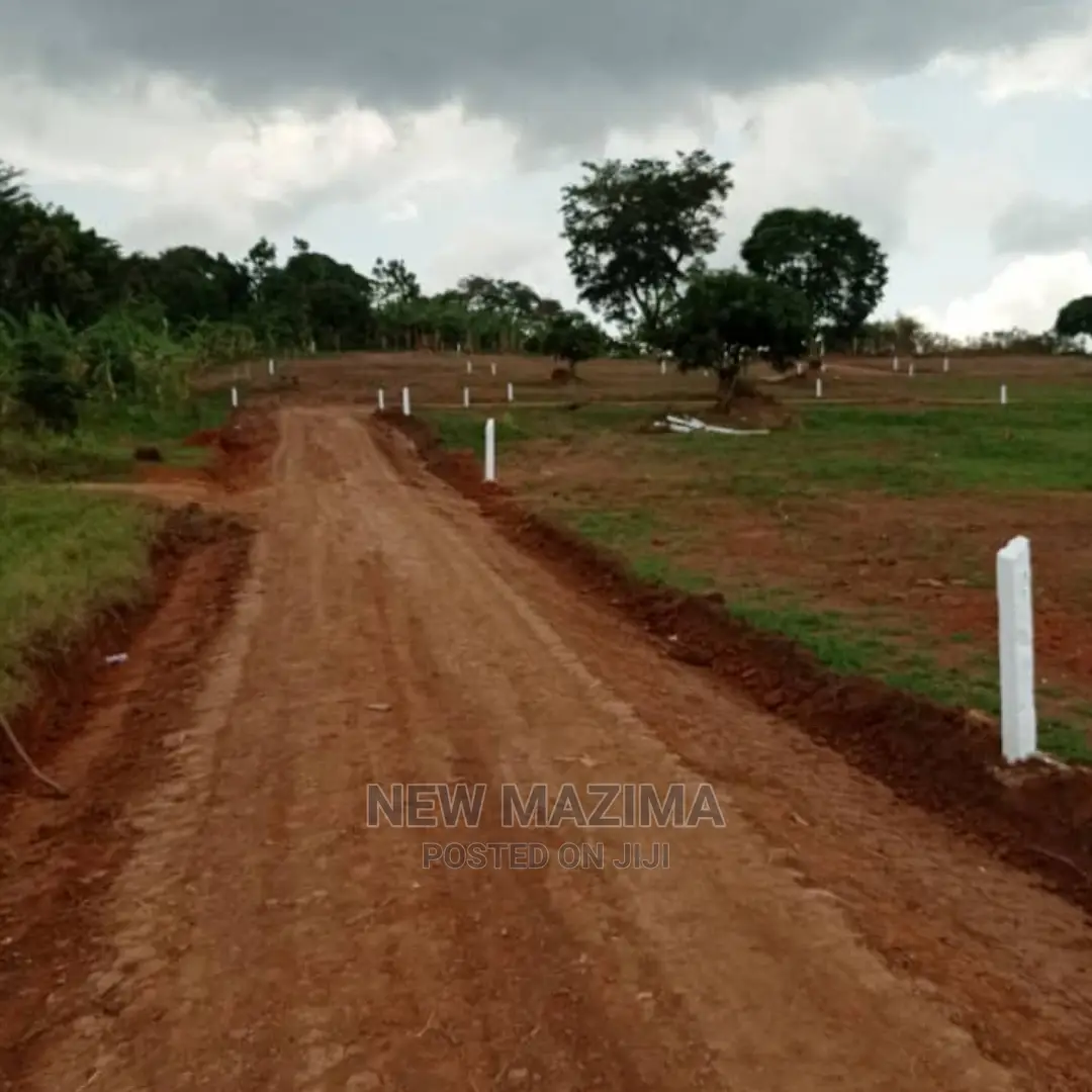 Very Brand New Sweet Estate With Ready Title Near Pari Pari in Central Division