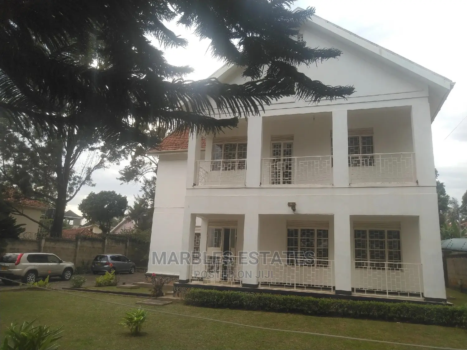 5bdrm Apartment in Bugolobi, Central Division for Rent in Central Division
