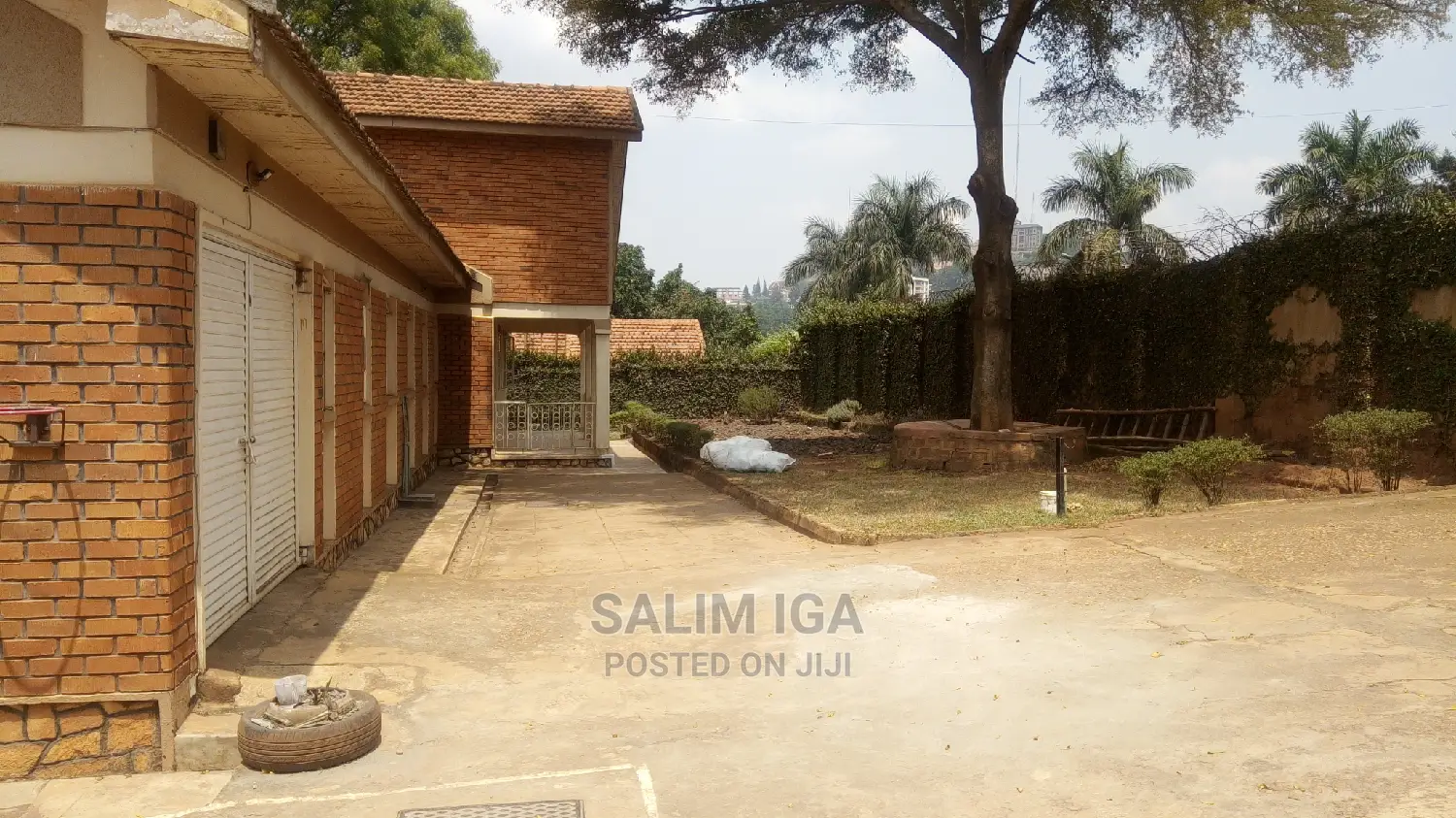 5bdrm Bungalow in Kololo Property, Central Division for Rent in Central Division