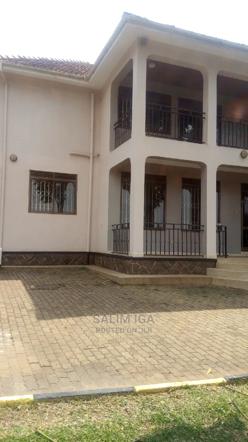 5bdrm Duplex in Kololo Property, Central Division for Rent in Central Division