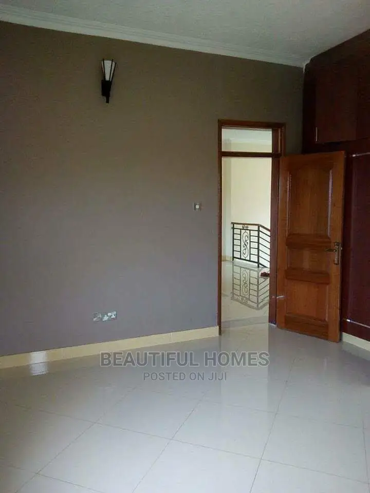Furnished 1bdrm Condo in Najjera, Central Division for Sale in Central Division