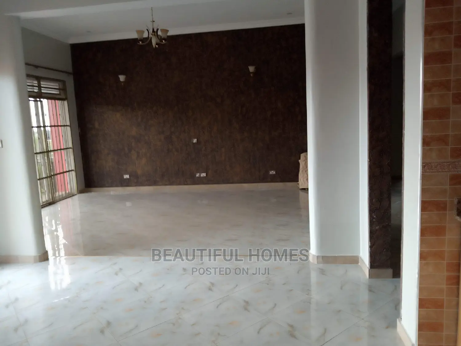 Furnished 4bdrm Bungalow in Kira for Sale in Kira