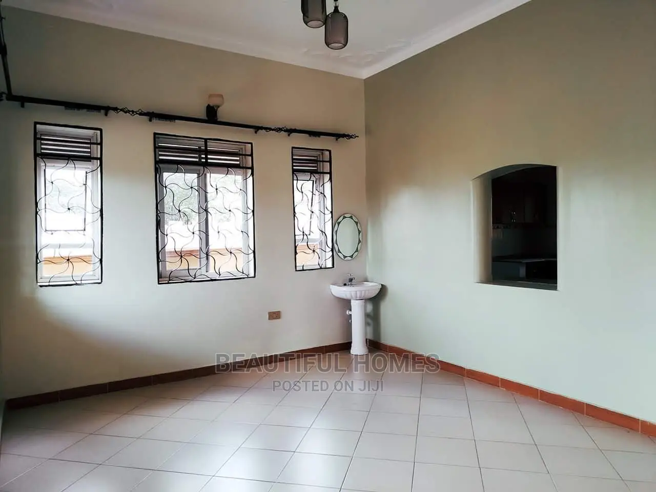 Furnished 4bdrm House in Kira Upscale for Sale in Kira