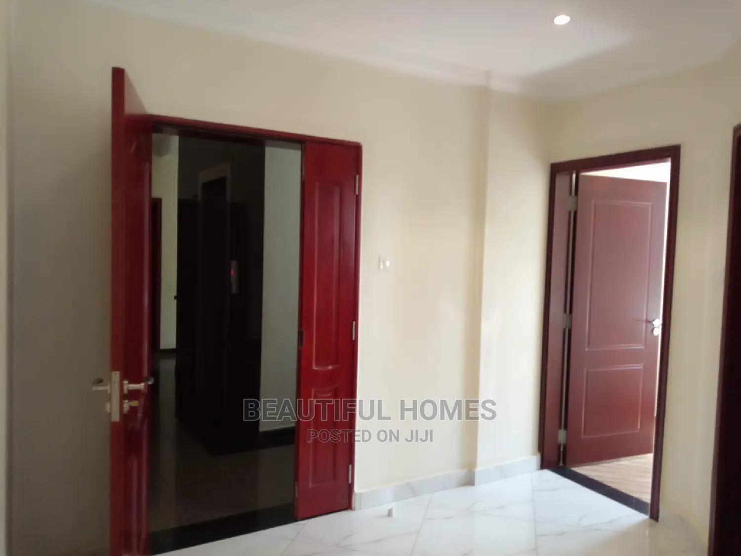 Furnished 3bdrm Condo in Kololo, Central Division for Sale in Central Division