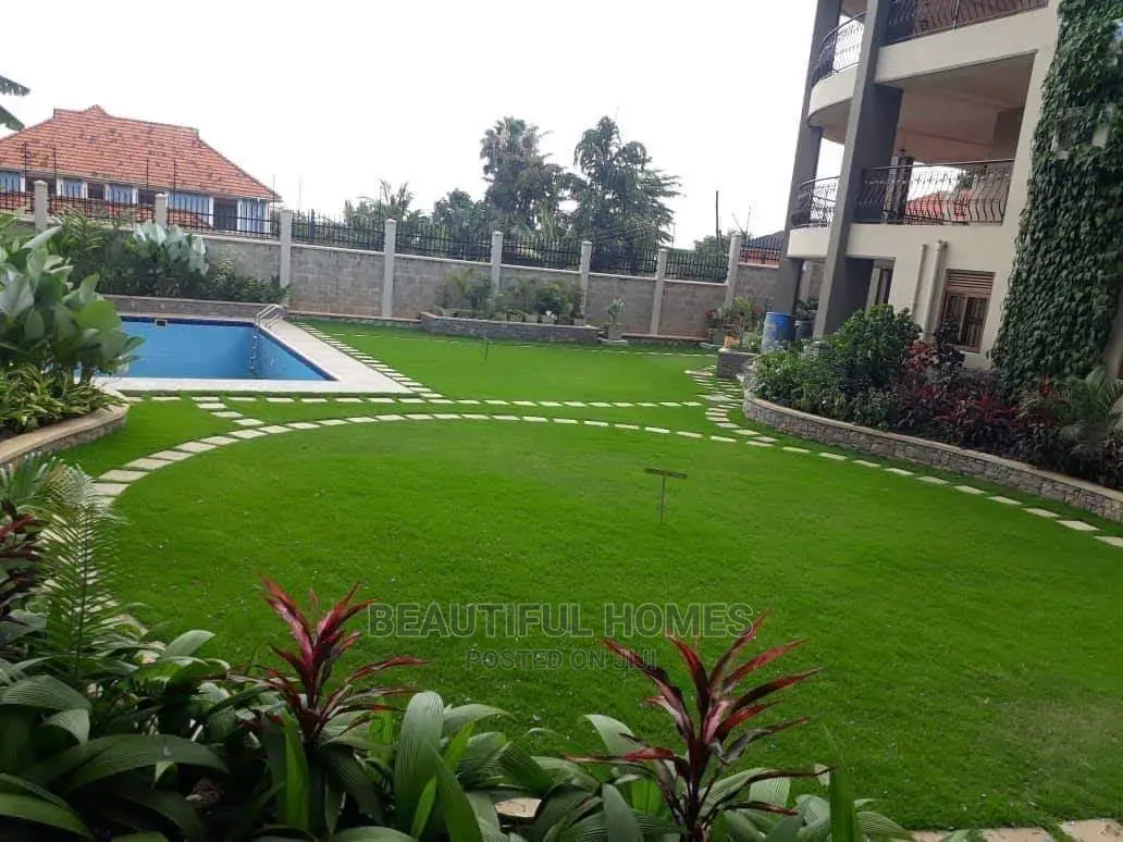 Furnished 6bdrm Mansion in Muyenga Upper, Makindye for Sale in Makindye