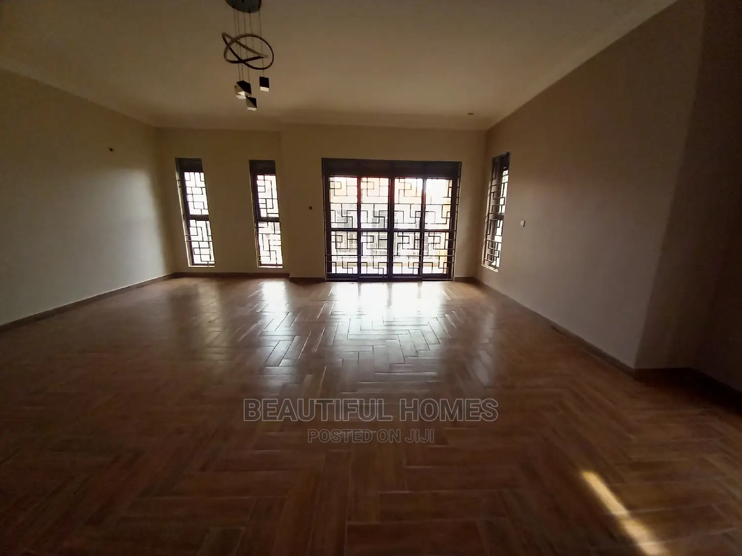 Furnished 6bdrm Mansion in Najjera, Central Division for Sale in Central Division
