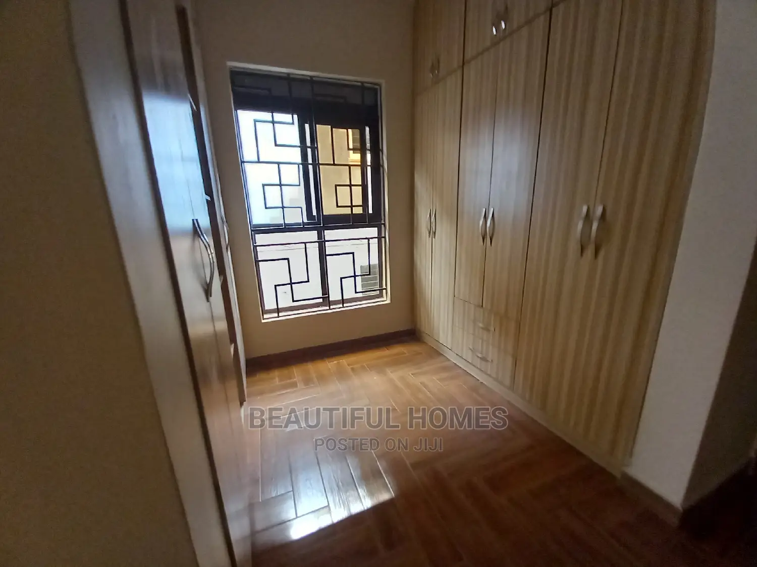 Furnished 6bdrm Block of Flats in Najjera, Central Division for Sale in Central Division