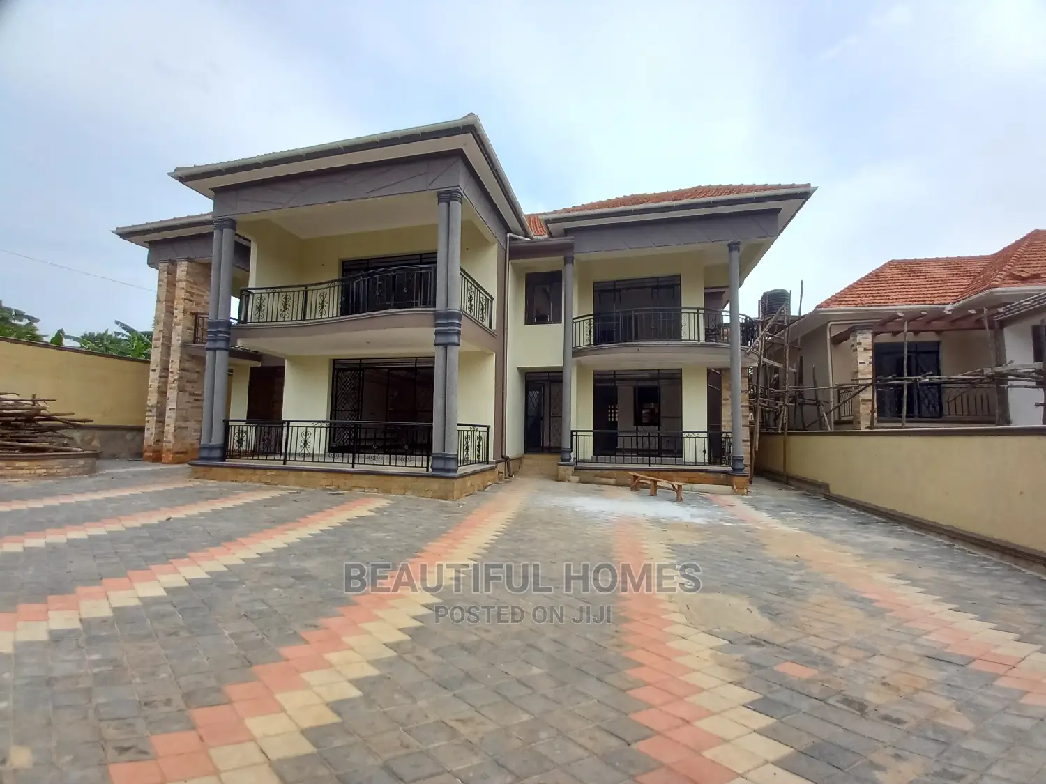 Furnished 6bdrm House in Najjera Corporate, Central Division for Sale in Central Division