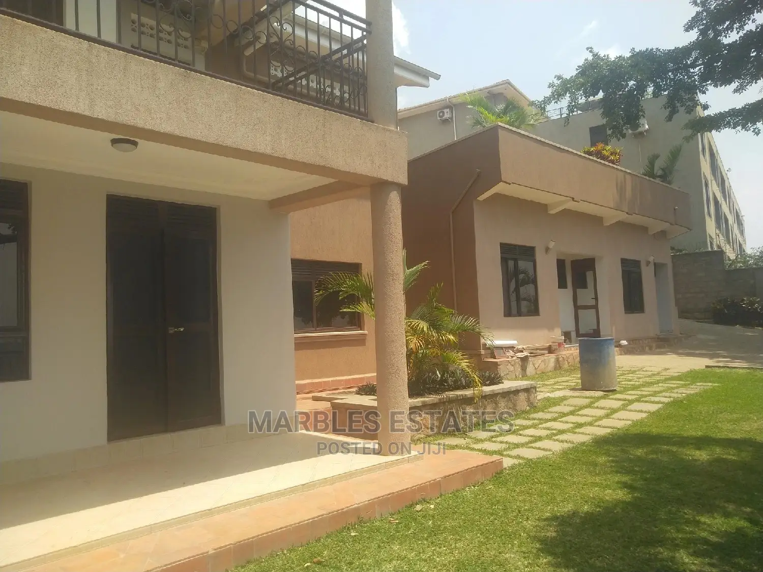 10bdrm House in Kololo, Central Division for Rent in Central Division