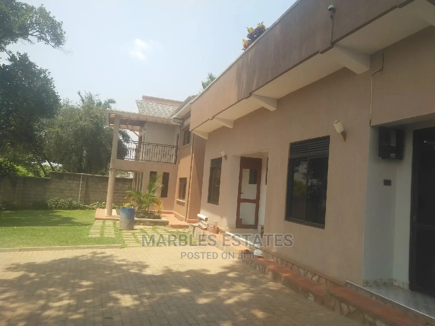 10bdrm House in Kololo, Central Division for Rent in Central Division