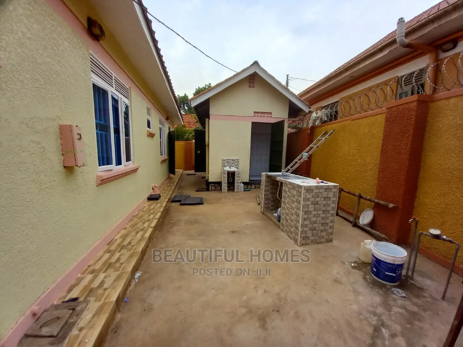 Furnished 4bdrm House in Kyaliwajjara, Central Division for Sale in Central Division