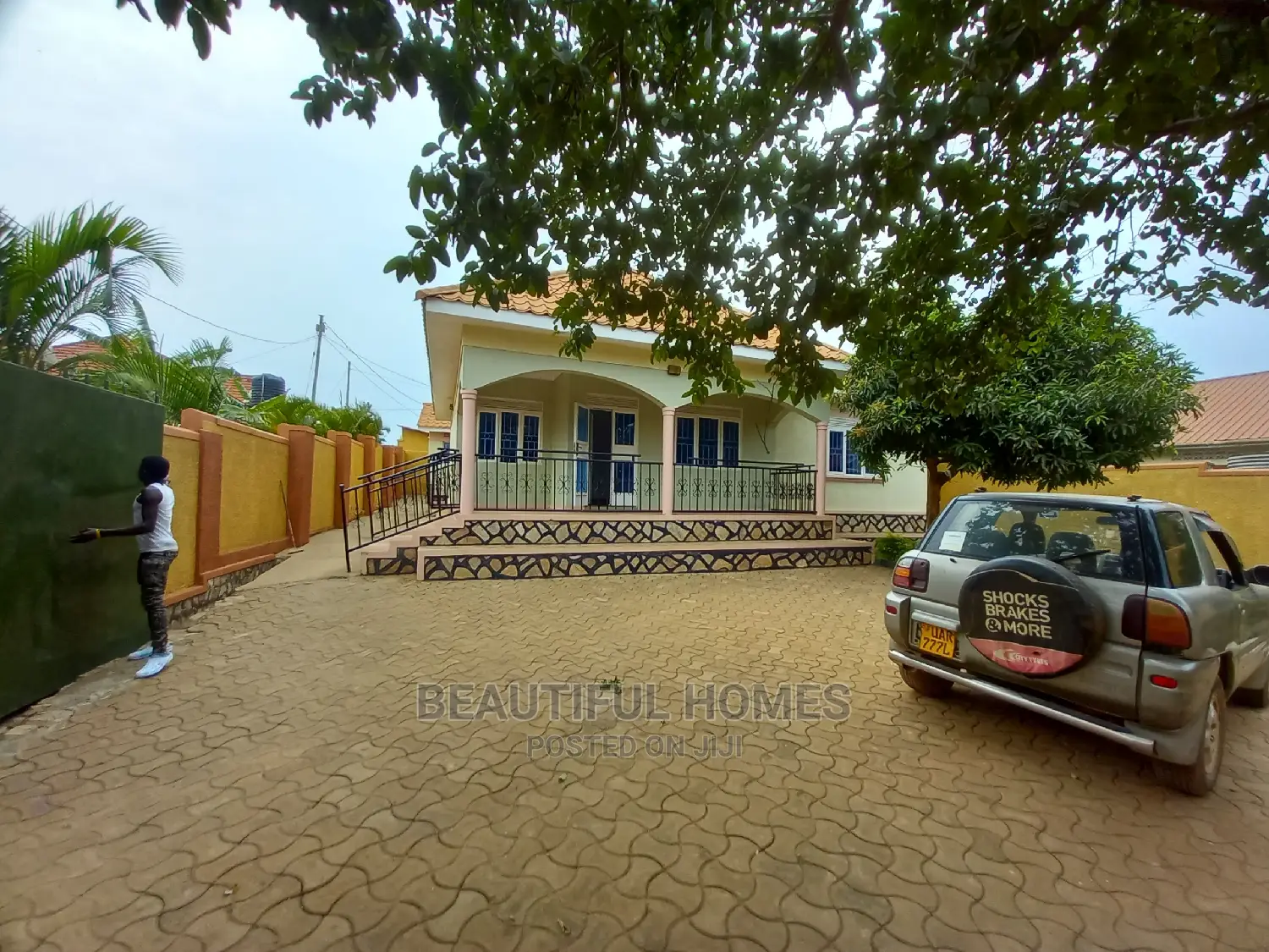 Furnished 4bdrm Bungalow in Near Naalya, Kira for Sale in Kira