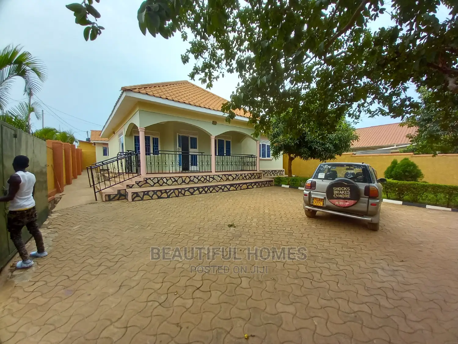 Furnished 4bdrm Bungalow in Near Naalya, Kira for Sale in Kira