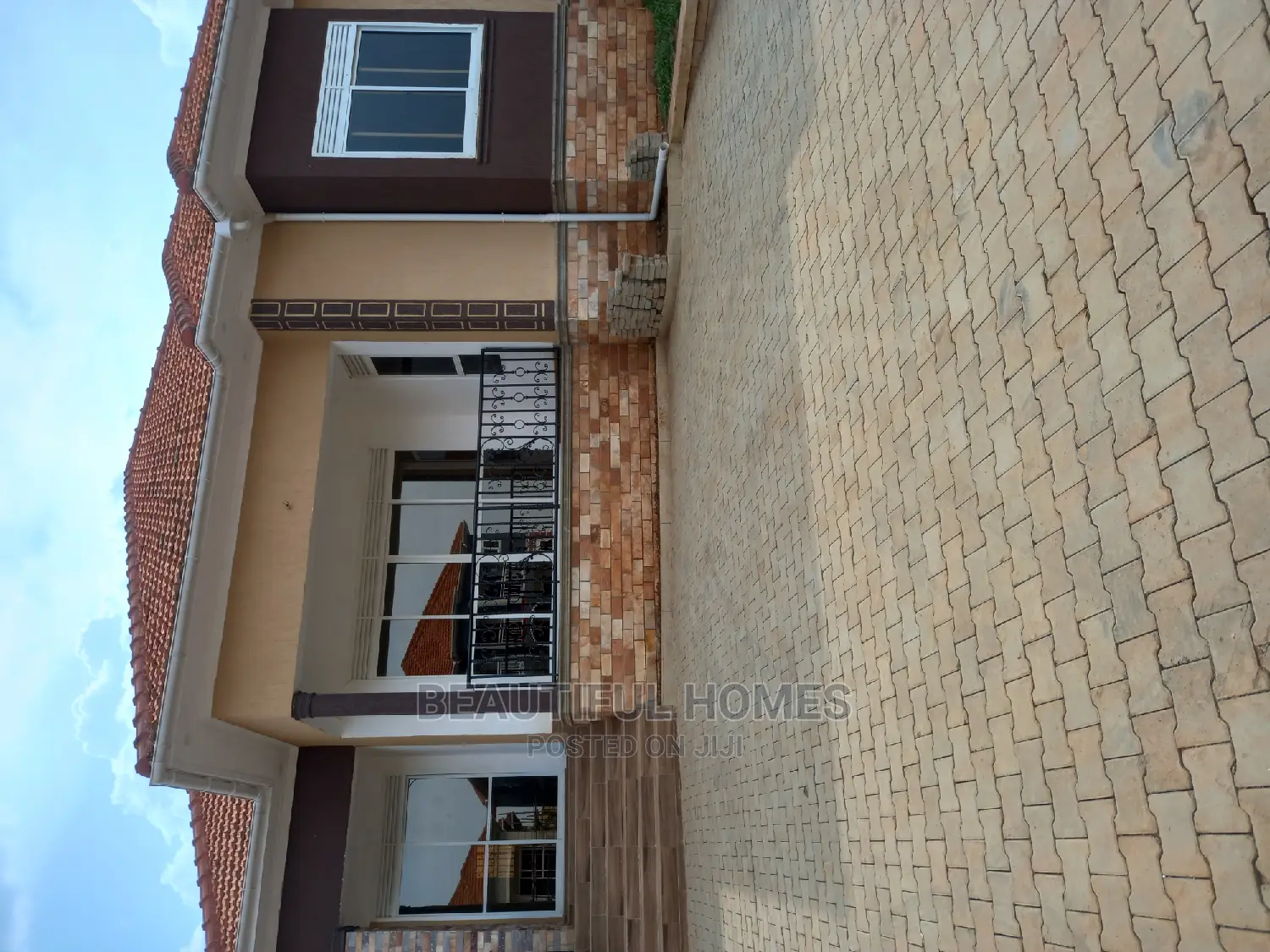 Furnished 4bdrm House in Kira Mamerito Road for Sale in Kira