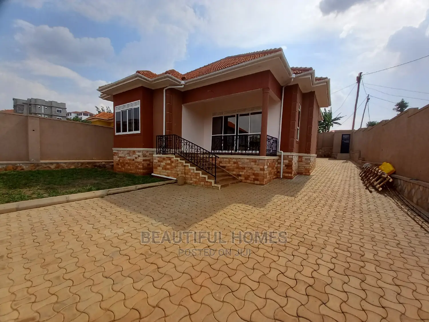 Furnished 4bdrm House in Kira Gated for Sale in Kira